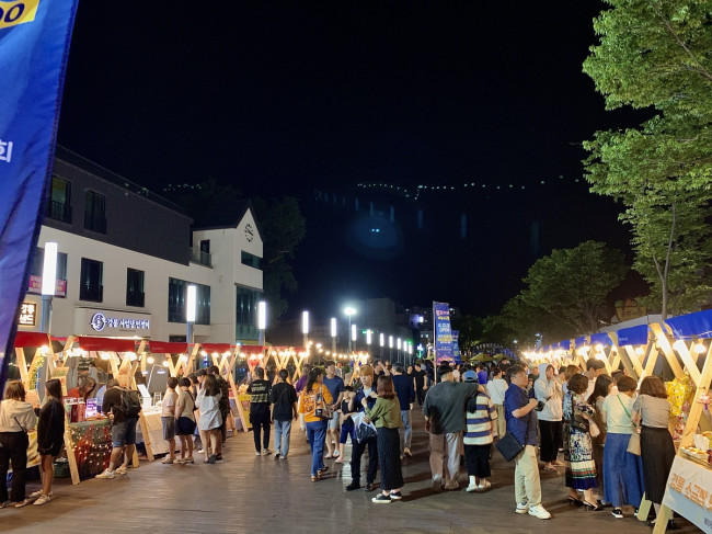 '강릉시민이 만드는 월화거리의 밤' 2025 월화거리야시장 개장