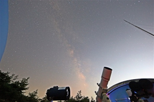 '밤하늘의 낭만, 유성이 쏟아진다' 증평 즐기는 한여름 밤의 우주쇼